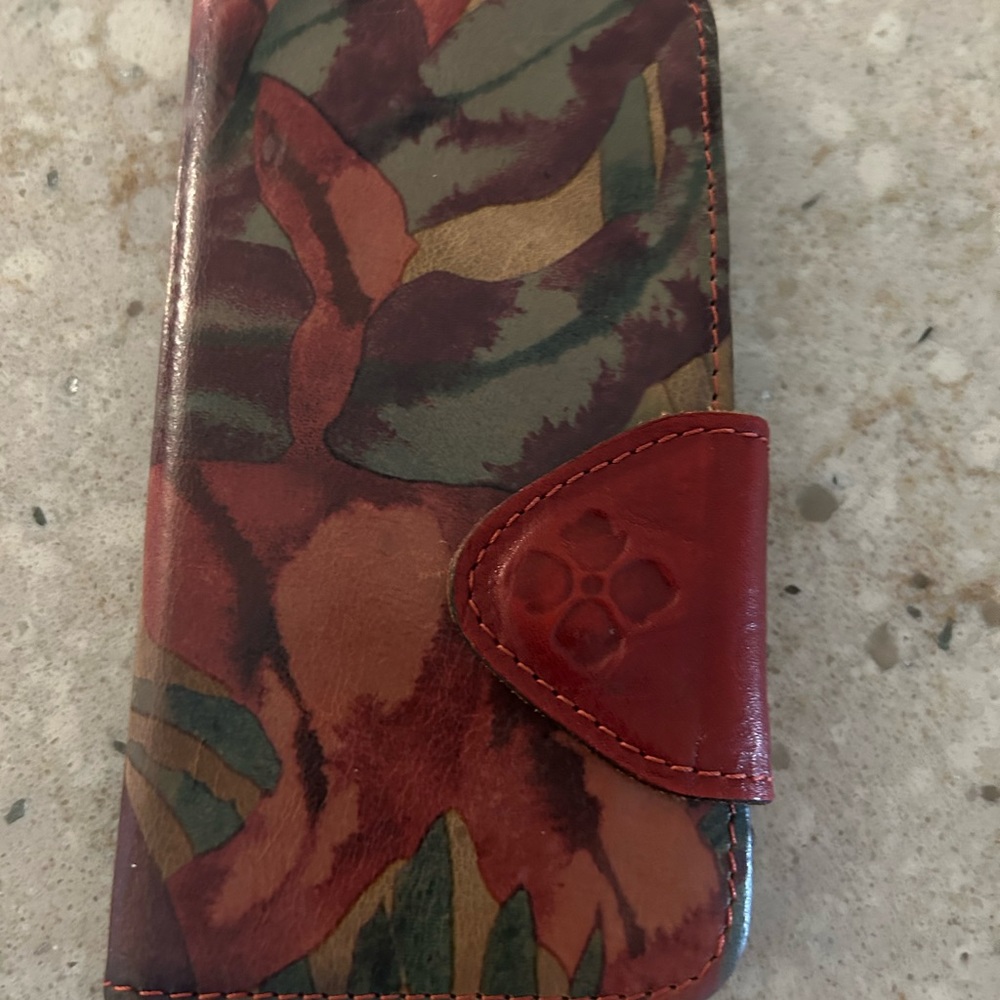 Patricia Nash leather iPhone 11Pro case